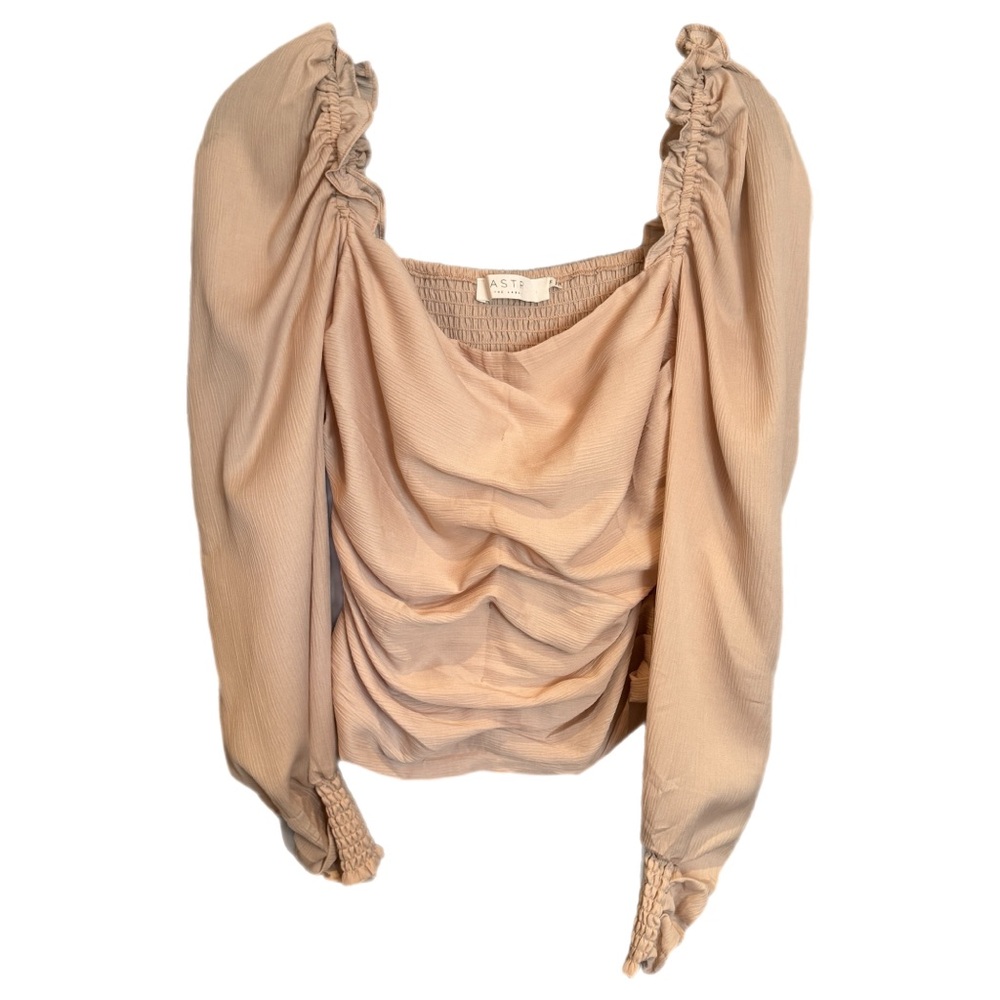 ASTR The Label Puff Sleeve Square Neck Top Sz M Blush Smocked Coquette Romantic - Picture 3 of 16